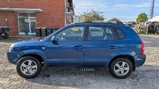 Hyundai Tucson 2.0 picture 8