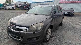 Uttjänta bilar auto Opel Astra 1.7 CDTI 2010/3
