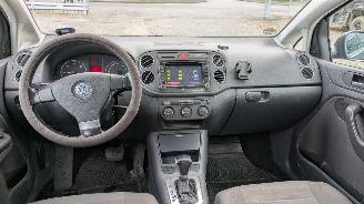 Volkswagen Golf Plus 1.9 TDI picture 10