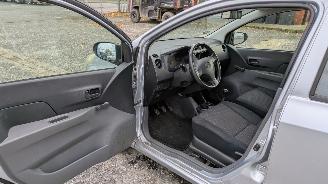 Daihatsu Cuore 1.0 picture 9