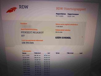 Peugeot 107 1.0-12V XR airco picture 10
