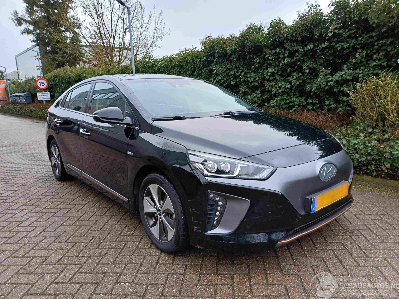 Hyundai Ioniq Premium EV