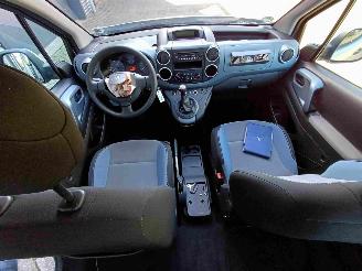 Peugeot Partner Tepee 1.6 VTi Access picture 7