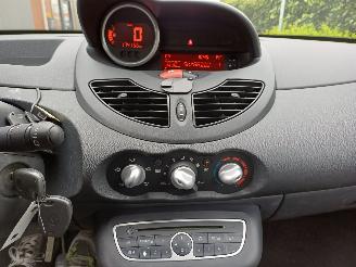 Renault Twingo 1.2-16V Collection airco picture 5