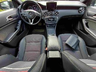 Mercedes A-klasse 180 AUTOMAAT picture 7