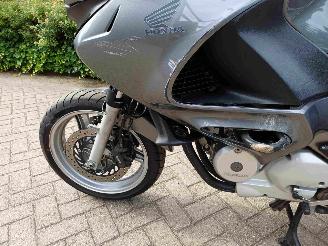 Honda NT 700 Deauville picture 7