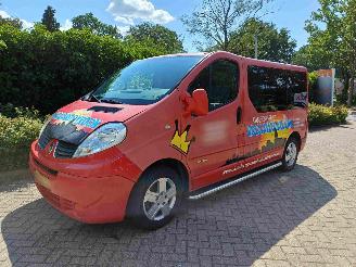 Schadeauto Renault Trafic Passenger 2.0-16V T27 L1H1 Authentique 9 persoons 2009/1
