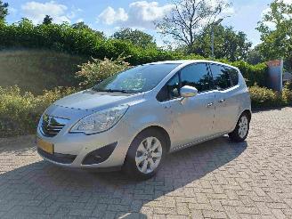 Coche accidentado Opel Meriva 1.4 Turbo Cosmo 2013/4