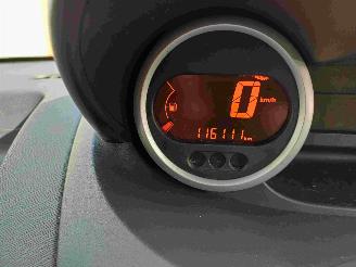 Renault Twingo 1.2 16V Acces picture 11