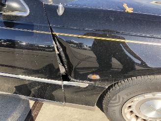 Lincoln Town Car 4.6i V8 164kW picture 15