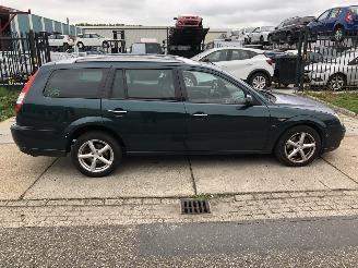 Schadeauto Ford Mondeo 2.5 v6 automaat combi 2006/5