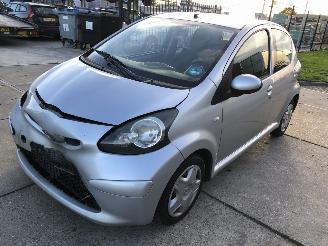 Toyota Aygo 1.0i Airco 5 drs picture 2