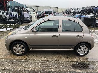Avarii autoturisme Nissan Micra 1.2i 5 drs Airco 121 dkm 2006/4