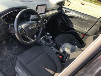 Ford Focus 1.0 ecoboost 92kW Titanium Business picture 6