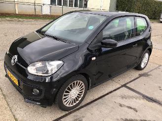 Volkswagen Up! High Up! Blue Motion picture 2