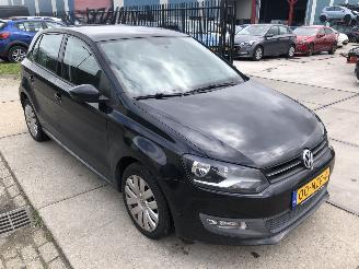 Volkswagen Polo 14i 16v 63kW E5 5drs picture 3