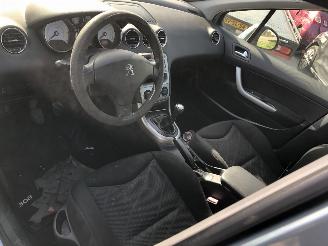 Peugeot 308 16hdi 68kW E5 5drs picture 6