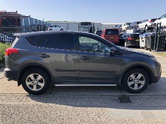 Schade bestelwagen Toyota Rav-4 2.0D4D 91kW E5 Grijs kenteken, LKW 2013/11