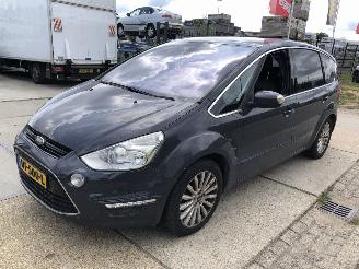 Ford S-Max 1.6i 118kW 7 persoons picture 2