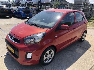 Kia Picanto 1.0i 5drs 71000 km!!!! picture 2