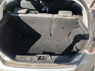 Ford Fiesta 1.0i Style     Airco, Navi picture 12