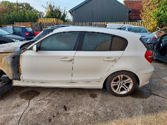 demontáž osobní automobily BMW 1-serie 118 i 2009/6