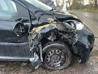 Peugeot 107 Weinig km !! picture 23