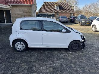 Volkswagen Up! Weinig km !! picture 6