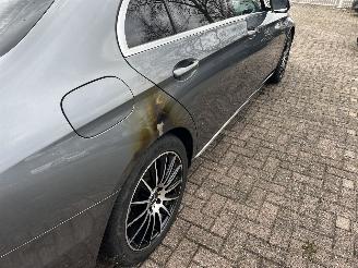 Mercedes E-klasse Lichte brandschade !! picture 24