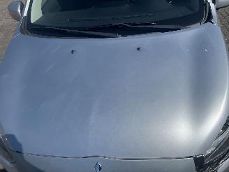 Mitsubishi Space-gear Automaat !! Zeer weinig km !! picture 23