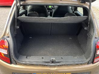 Renault Twingo Luxe uitvoering !! picture 18