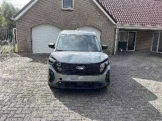 Ford Transit Courier Van 1.0 ecoboost picture 8