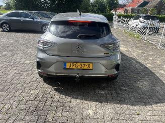Renault Clio E-TECH HYBRID nieuwstaat picture 4