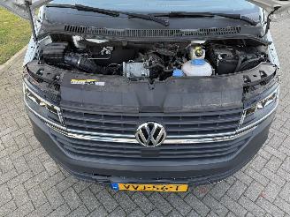 Volkswagen Transporter 2.0 TDI L2H3 picture 5