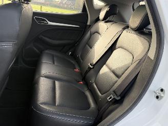 MG ZS EV Luxury 45 kWh Panorama / Leer picture 8