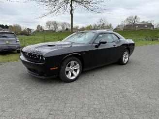 Dodge Challenger SXT / V6 / Automaat / Special Exhaust System picture 2