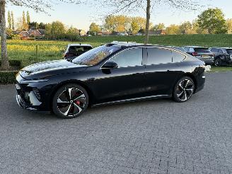 damaged passenger cars Nio ET7 100 kWh AWD (ex Accu) 2024/8