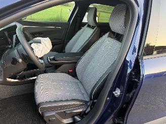 Renault Scenic E-Tech Electric 92KWH 220HP TECHNO / Panorama picture 10