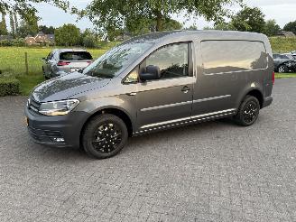 skadebil auto Volkswagen Caddy maxi 2.0 TDI Maxi Trandline 75kw 2017/5