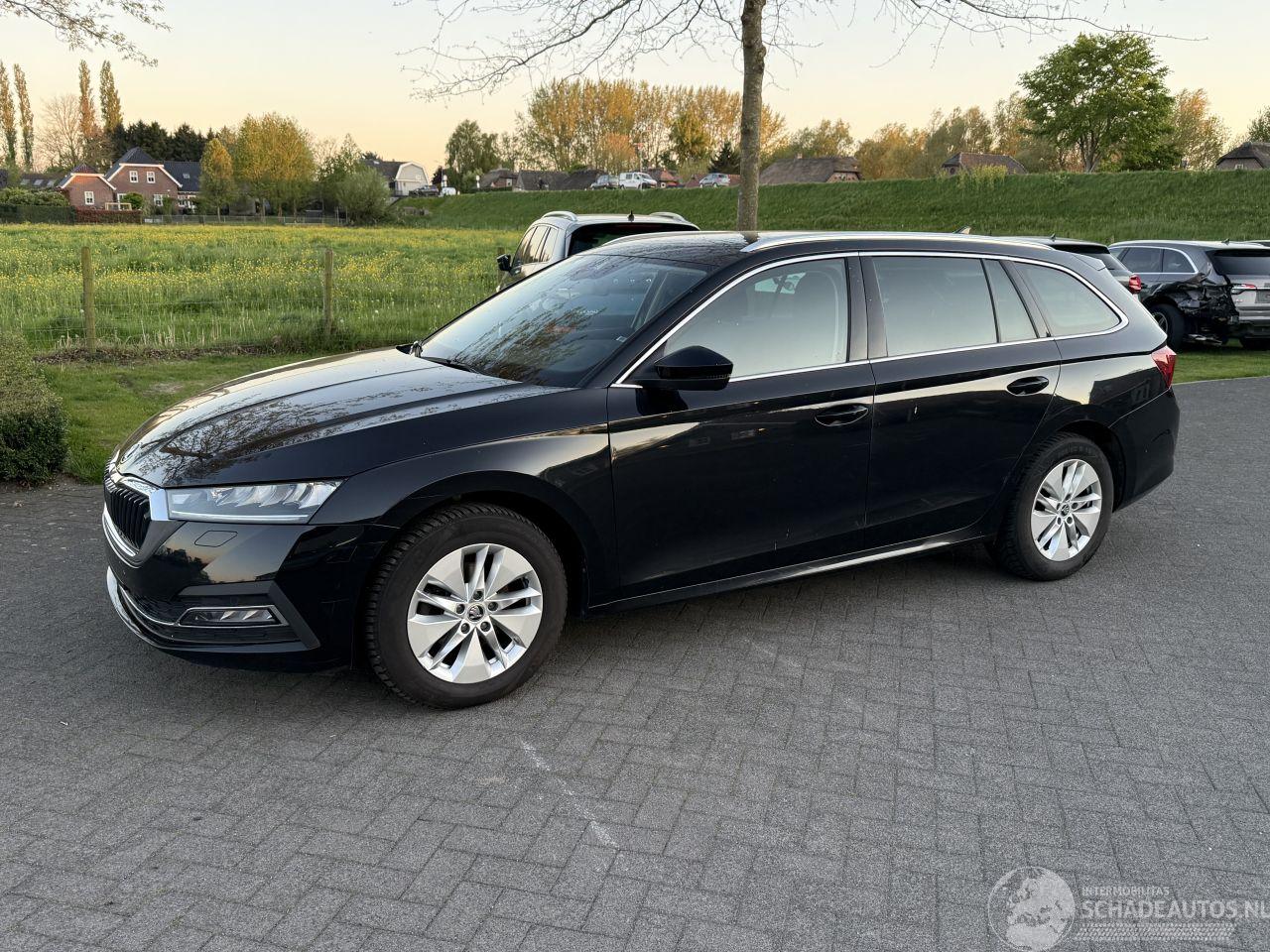 Skoda Octavia 2.0 CRTDI 110KW DSG7 CLEVER