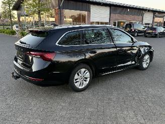 Skoda Octavia 2.0 CRTDI 110KW DSG7 CLEVER picture 3