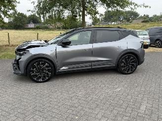 Vaurioauto  passenger cars Renault Scenic E-Tech EV87 Long Range 2024/6
