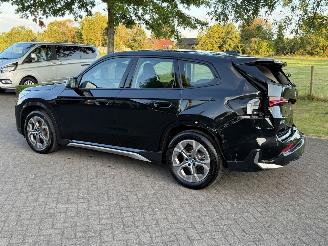 BMW iX1 eDrive20 Xline / Leer / Automaat picture 6