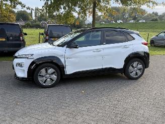 Voiture accidenté Hyundai Kona EV Premium Sky 64 kWh 2020/11