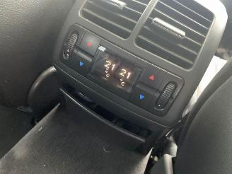 Mercedes E-klasse 320 CDI 4 MATIC AVANTGARDE picture 21