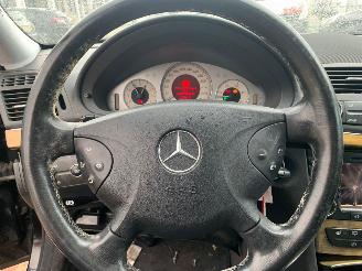 Mercedes E-klasse 320 CDI 4 MATIC AVANTGARDE picture 19