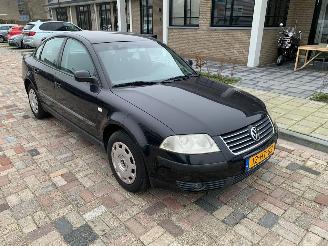 Volkswagen Passat 1.6 trendline picture 3