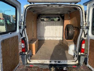 Renault Master T28 2.5 DCI picture 14