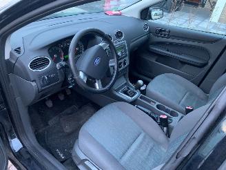 Ford Focus 1.6 16v picture 10