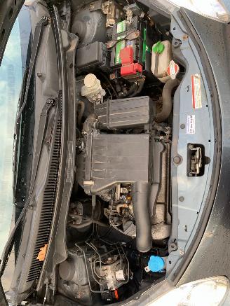 Suzuki Alto  picture 9